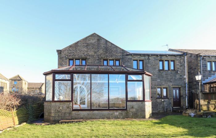 The Peak View - Holmfirth