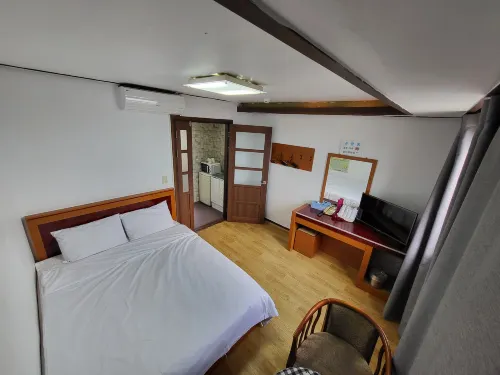 Eulwangri Four Season Pension - Bungalows