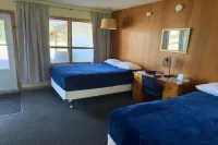 Riverview Lodge