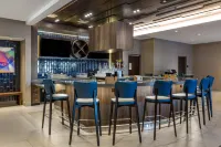 Cambria Hotel Manchester South Windsor - bar