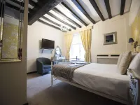 The Pied Bull Hotel a Chester