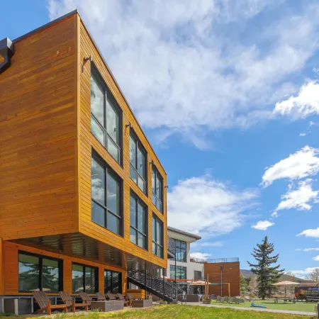 The Block Hotel & Commons