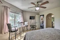 Holiday Hills Resort Condo w/ Hot Tub Access - Wifi