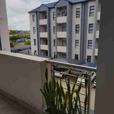 Cozy 1-Bed in Midrand Others