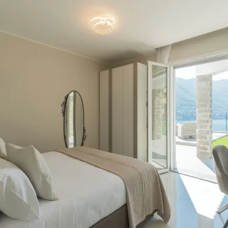Villa Caterina–Lake View Terrace and Garden