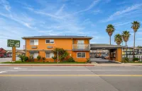 Sand Castle Inn