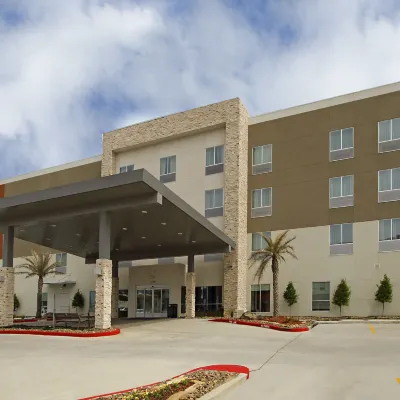 Holiday Inn Express & Suites LAKE CHARLES SOUTH CASINO AREA by IHG Hotels near Interstate 210 Park