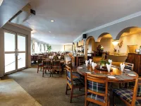 Mountain View International Hotel ムババネのホテル