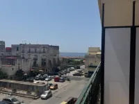 Pisacane Family Sea Hotel a Napoli