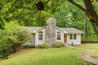 Dock w/ Deep Water Levels! Home on Lake Hartwell - Boutique