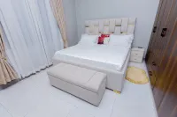 Imaani Homes Отели в г. 