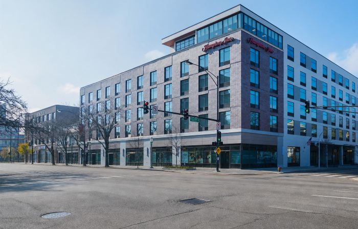 Hampton Inn Chicago North/Loyola Station