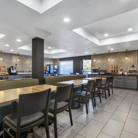 Holiday Inn Express Pocomoke City