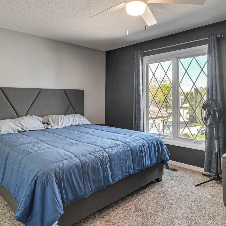 Explore Lincoln! Pet-friendly Retreat w/ Patio