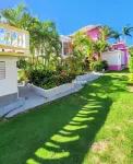 Pink Hibiscus Villa - 3-Star