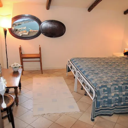 Belvedere Home with Sea View on the Gulf of Gaeta