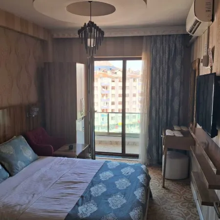 Crystall Hotel