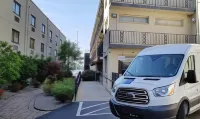 費城機場海濱旅館 - 停車場