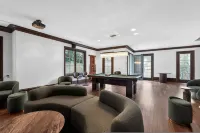 Marietta Mansion in Marietta - spa