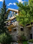Strawberry Park Ski-in Ski-Out Condo Close to Chairlift - Wifi