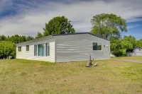 6 Mi to Lake Superior! All-season Family Retreat - 2-Star