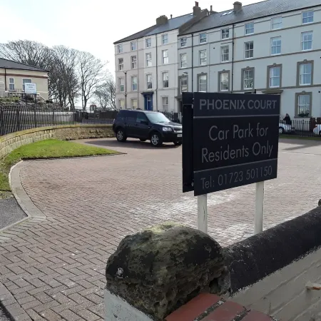 Phoenix Court Hotel