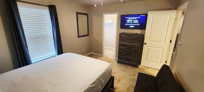 The Perfect Guesthouse for Family and Group Trips Hotels in McDonough