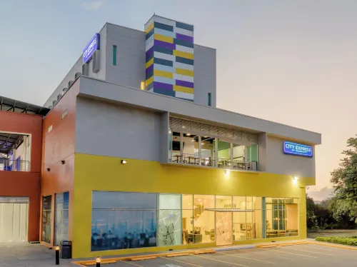 Hotel Hex - 2-Star