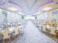 Reef Global Hotel โรงแรมใกล้ถ้ำ Hira Cave