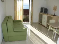 Apartments Paloc - Standard One-bedroom Apartment with Balcony (Žuti) - 3-Star