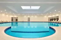 Wyndham Tashkent - Pools