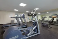 Holiday Inn Express WILLIAMSBURG NORTH by IHG - Gym
