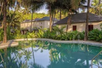The Earth-Maison Ocean Beach Resort - 2-Star