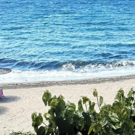 Aiora Suites