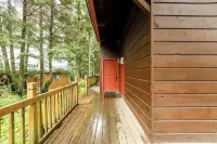 ชาเลต์สไตล์ลอดจ์พร้อมอ่างน้ำร้อนใกล้ Alyeska - บังกะโล