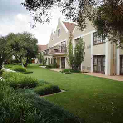 Southern Sun Bloemfontein Hotel Exterior