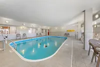 Comfort Inn & Suites Oklahoma City North - Quail Springs - piscina