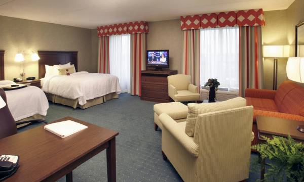 Hampton Inn & Suites Columbus Polaris