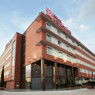 Hilton Garden Inn Malaga โรงแรมใกล้สถานีขนส่งมาลากา