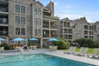 Club Wyndham Newport Onshore - Pools