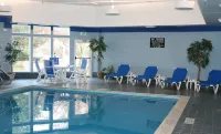 Hampton Inn by Hilton Colchester - Pool