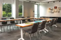 Aloft Charlotte Ballantyne - Pet friendly