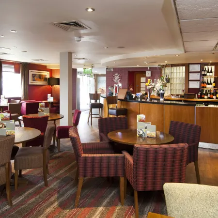 Premier Inn Leeds City (Elland Road)