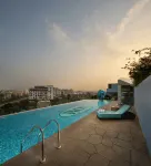 Wow Crest, Indore - Ihcl SeleQtions - Pools
