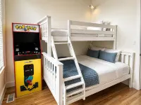 "Alpine Hideaway" at Alpine Village - 3 Sao