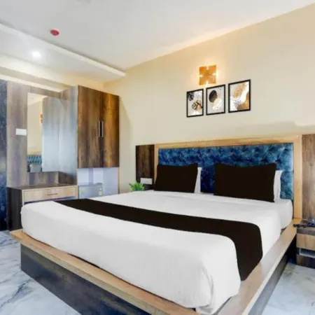 Hotel Neel Sagar