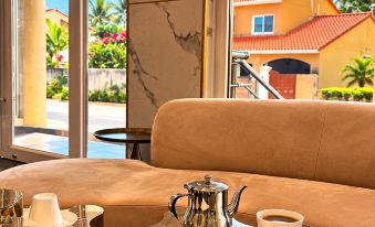 Hotel Midotel Seaview