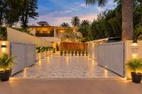 Palms House - Near Nakki Lake Mount Abu - 2-Star