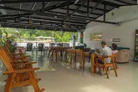 Wide Mouth Frog Quepos - hostel