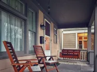 Family home in the Elmwood Village - 2성급